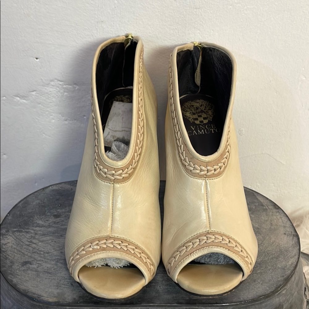 #0174-C Vince Camuto Smooth Leather Cream Open Toe High-Heeled Booties-6.5 - Picture 5 of 12